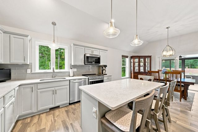 59 Waterford Cir, Dighton, MA 02715
