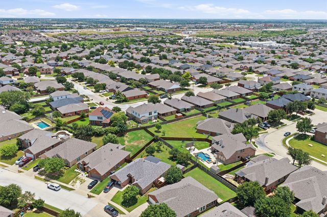 10013 Bull Run, Fort Worth, TX 76177