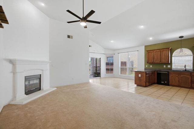 10013 Bull Run, Fort Worth, TX 76177