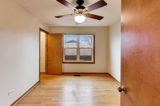 1220 N Maple Avenue, La Grange Park, IL 60526