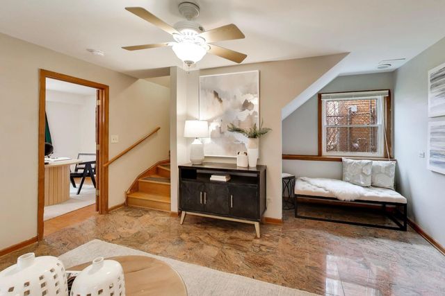 1220 N Maple Avenue, La Grange Park, IL 60526