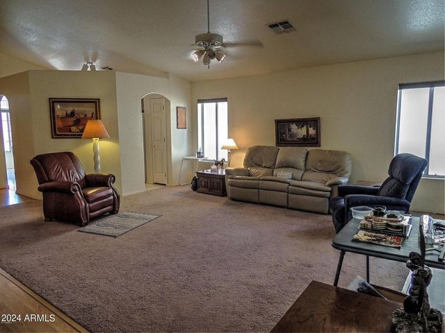 4411 E Desert Wind Drive, Phoenix, AZ 85044