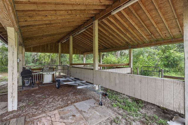 1320 W TAYLOR ROAD, Deland, FL 32720