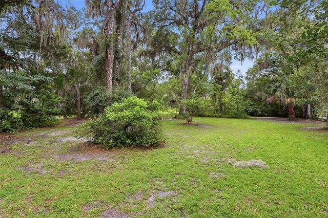1320 W TAYLOR ROAD, Deland, FL 32720