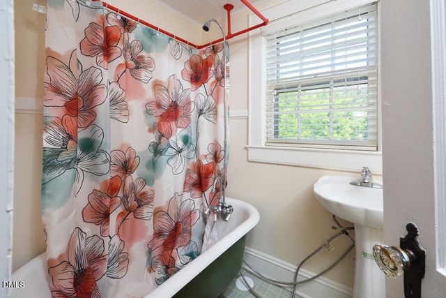 1814 Chapel Hill Road, Durham, NC 27707