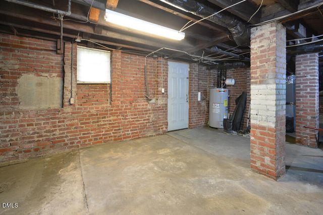 1814 Chapel Hill Road, Durham, NC 27707