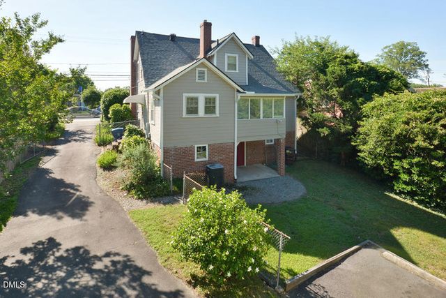 1814 Chapel Hill Road, Durham, NC 27707