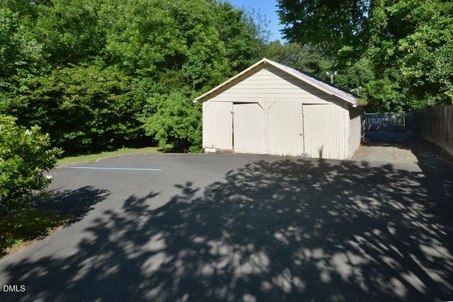 1814 Chapel Hill Road, Durham, NC 27707