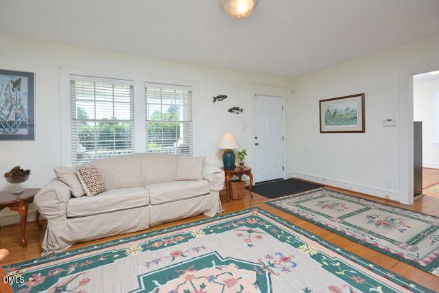 1814 Chapel Hill Road, Durham, NC 27707