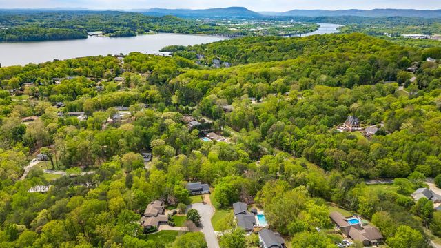 5303 Inlet View Lane, Hixson, TN 37343