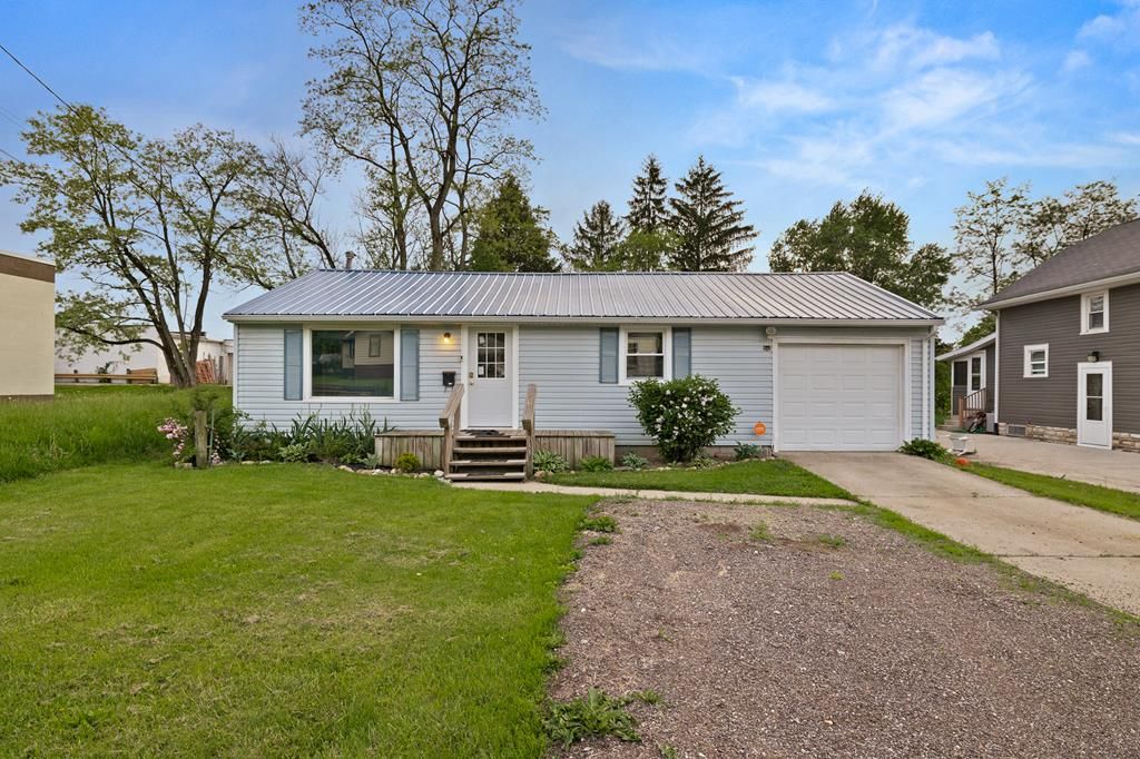 933 Fairfax Ave., Mansfield, OH 44906