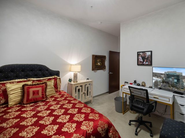 5601 Smetana Drive 808, Hopkins, MN 55343