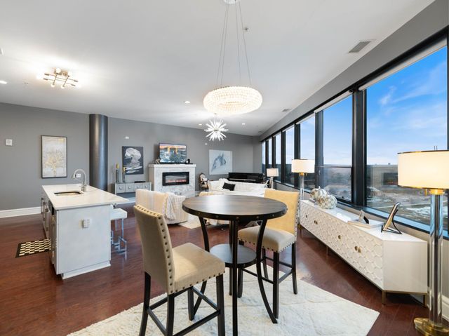 5601 Smetana Drive 808, Hopkins, MN 55343