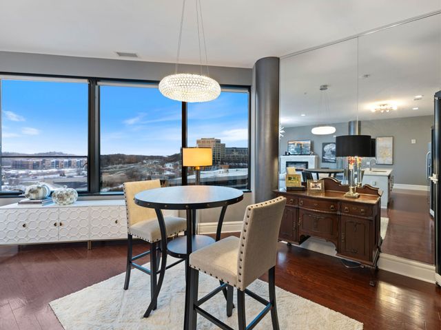 5601 Smetana Drive 808, Hopkins, MN 55343