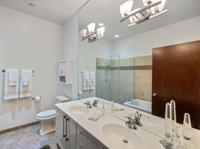 5601 Smetana Drive 808, Hopkins, MN 55343