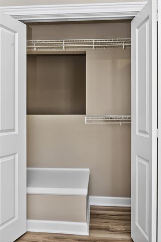 386 NE Satinwood None, Waukee, IA 50263