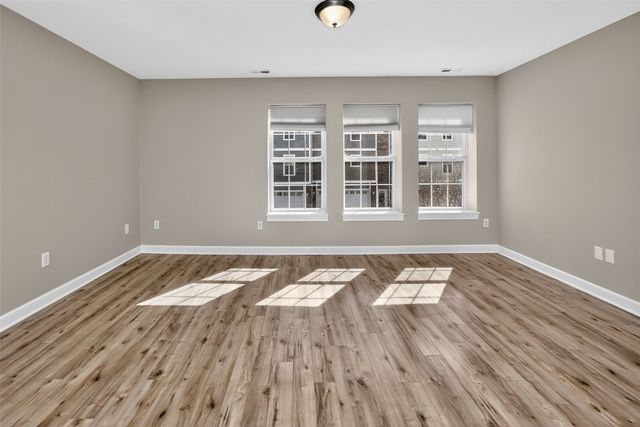 386 NE Satinwood None, Waukee, IA 50263