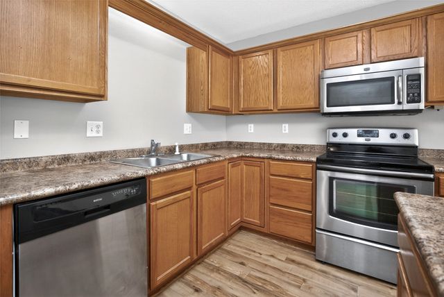 386 NE Satinwood None, Waukee, IA 50263