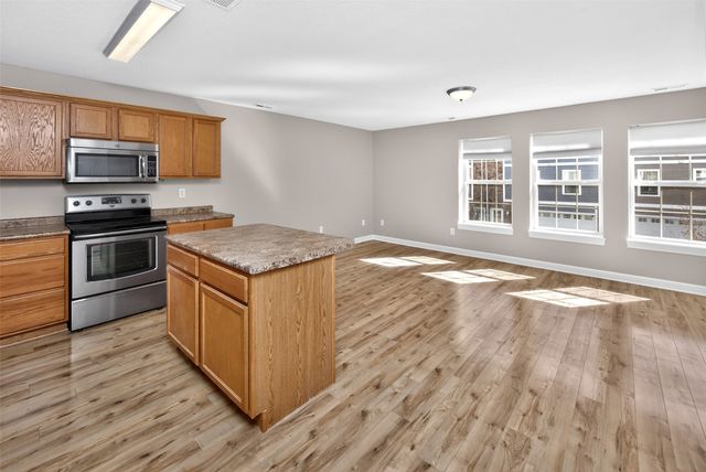 386 NE Satinwood None, Waukee, IA 50263