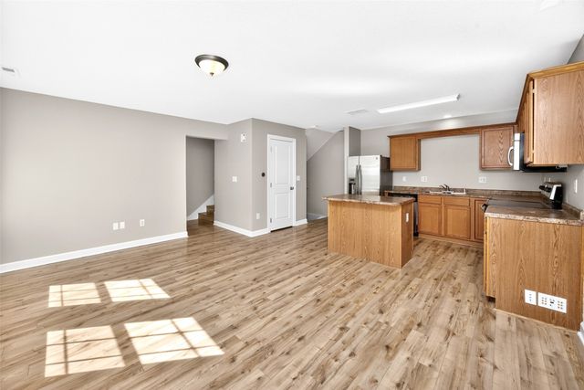 386 NE Satinwood None, Waukee, IA 50263