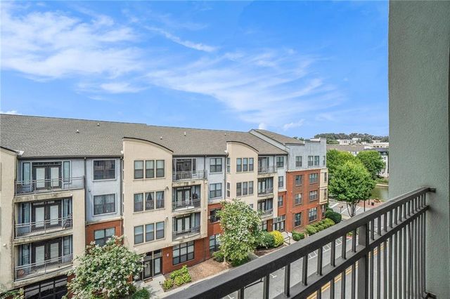 390 17th Street NW 6013, Atlanta, GA 30363
