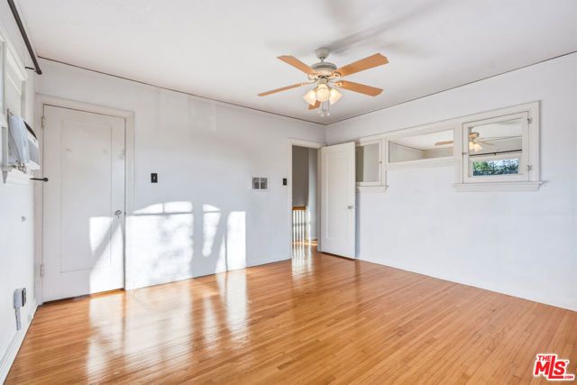 1284 S Cloverdale Avenue, Los Angeles, CA 90019