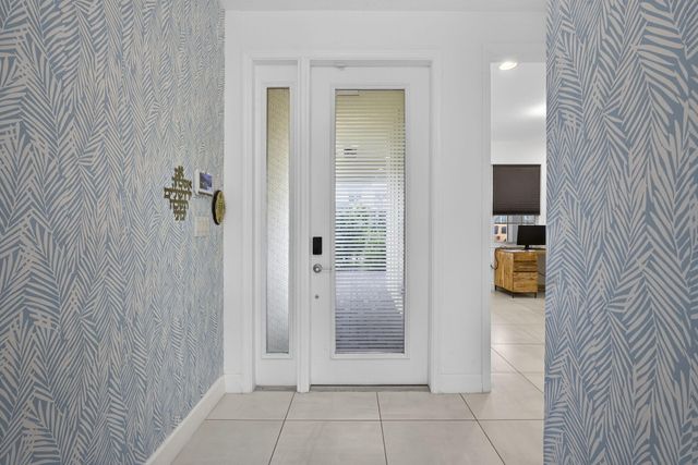 17235 Tawny Owl Trail, Loxahatchee, FL 33470