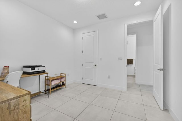 17235 Tawny Owl Trail, Loxahatchee, FL 33470