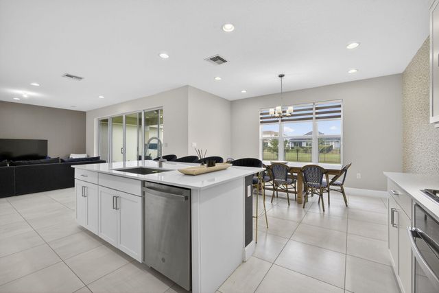 17235 Tawny Owl Trail, Loxahatchee, FL 33470