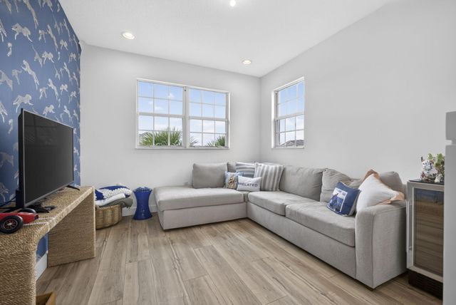 17235 Tawny Owl Trail, Loxahatchee, FL 33470