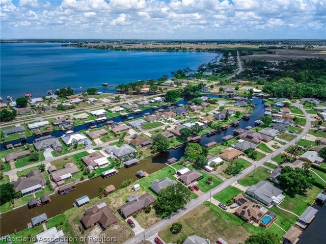112 Lime Road NE, Lake Placid, FL 33852