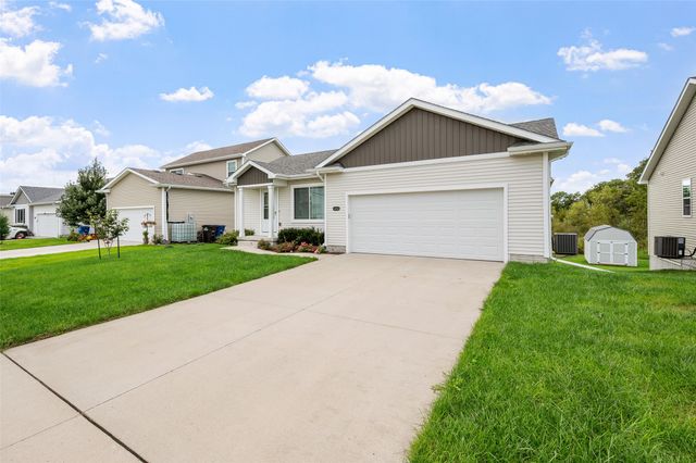 4456 E 48th Street, Des Moines, IA 50317