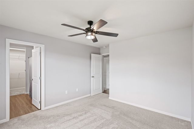 4456 E 48th Street, Des Moines, IA 50317