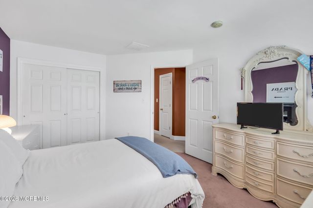 21 Fox Hollow Drive, Jackson, NJ 08527