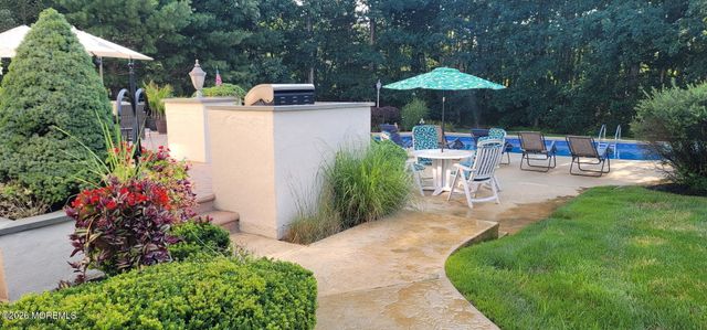 21 Fox Hollow Drive, Jackson, NJ 08527