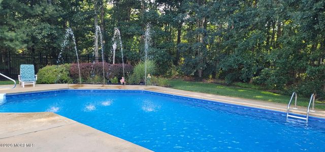 21 Fox Hollow Drive, Jackson, NJ 08527