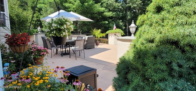 21 Fox Hollow Drive, Jackson, NJ 08527