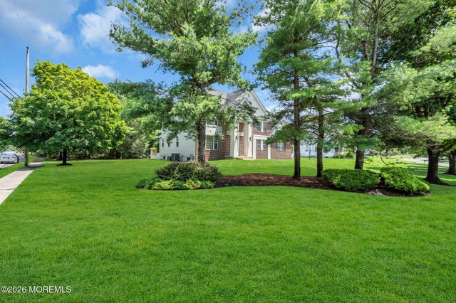 21 Fox Hollow Drive, Jackson, NJ 08527