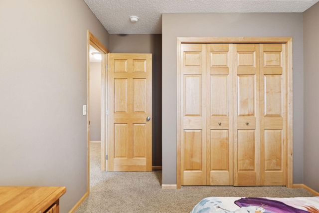 3124 Frontier Drive, Woodbury, MN 55129