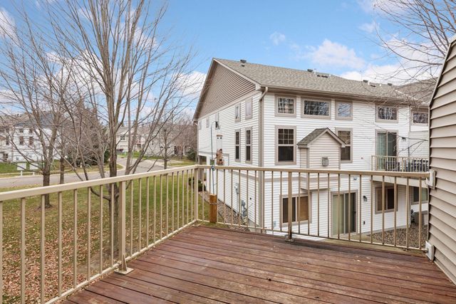 3124 Frontier Drive, Woodbury, MN 55129