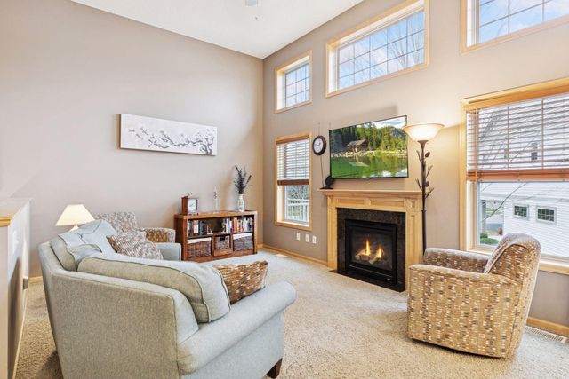 3124 Frontier Drive, Woodbury, MN 55129