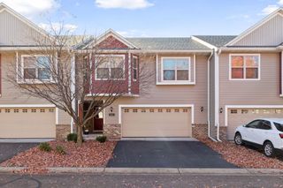 3124 Frontier Drive, Woodbury, MN 55129