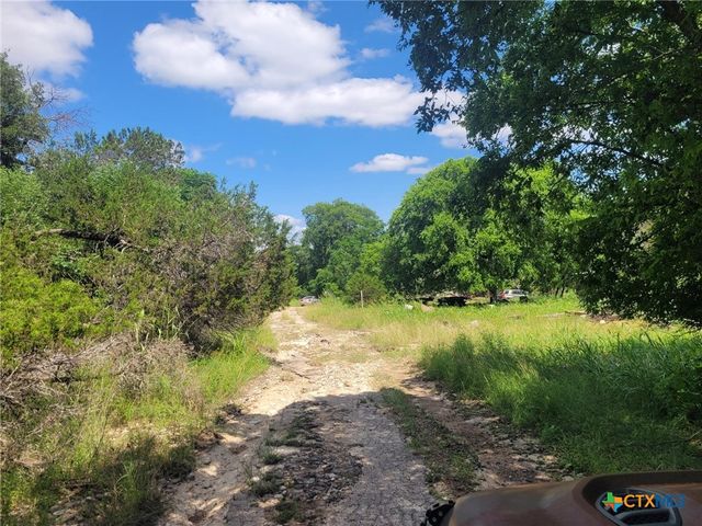 6681 Valley Drive, Belton, TX 76513