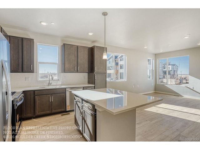 180 55th St, Boulder, CO 80303