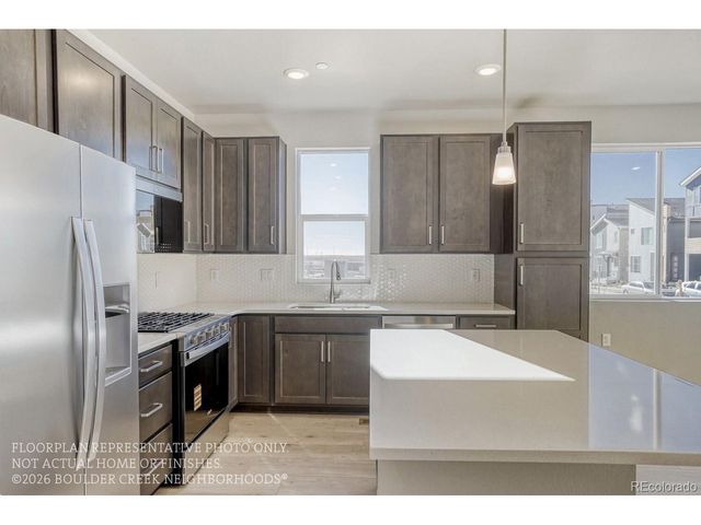 180 55th St, Boulder, CO 80303