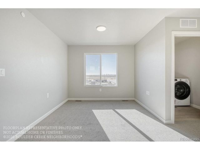 180 55th St, Boulder, CO 80303