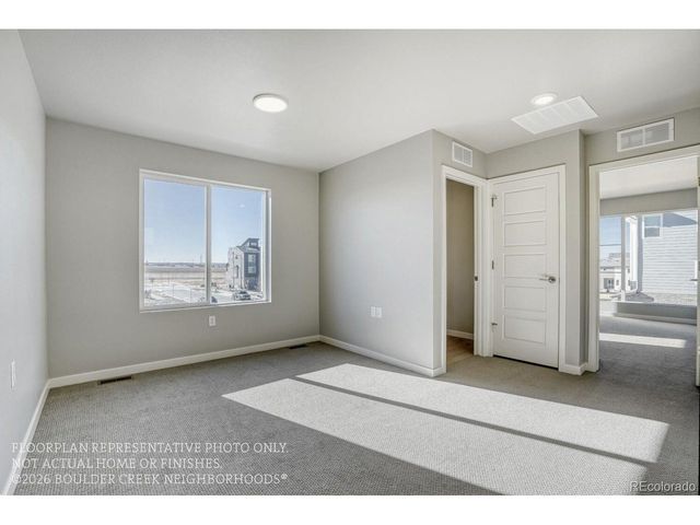 180 55th St, Boulder, CO 80303