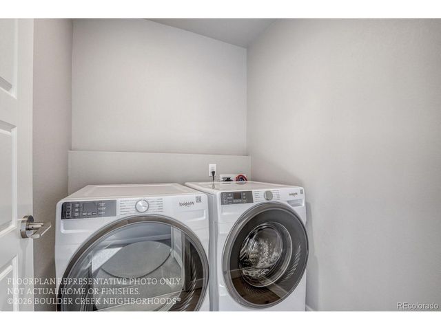 180 55th St, Boulder, CO 80303