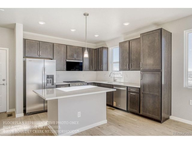 180 55th St, Boulder, CO 80303