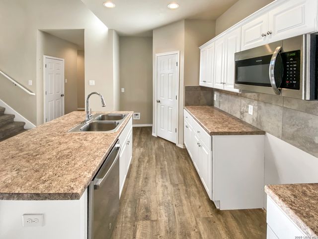 7267 Dark Moon, Converse, TX 78109